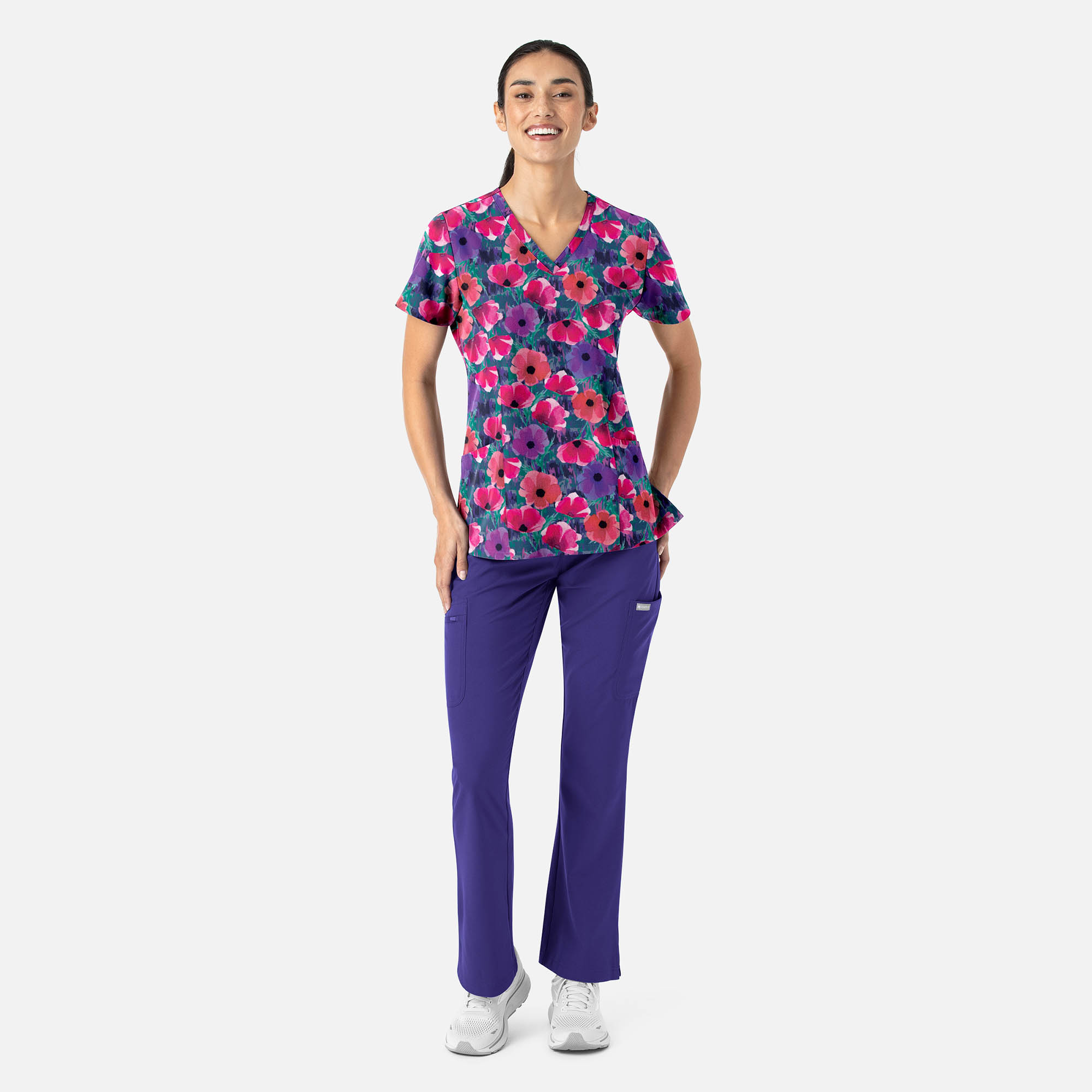 Women's Curved V-Neck Print Top | 1797 - Image 2