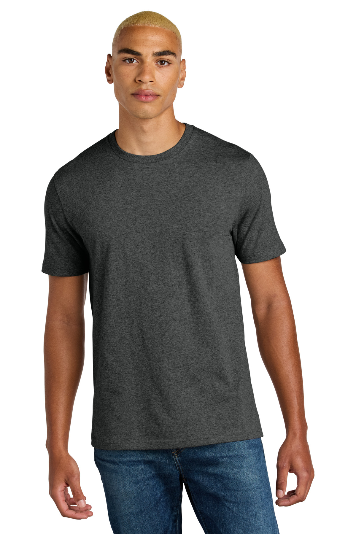 DT106_heatheredcharcoal_model_front