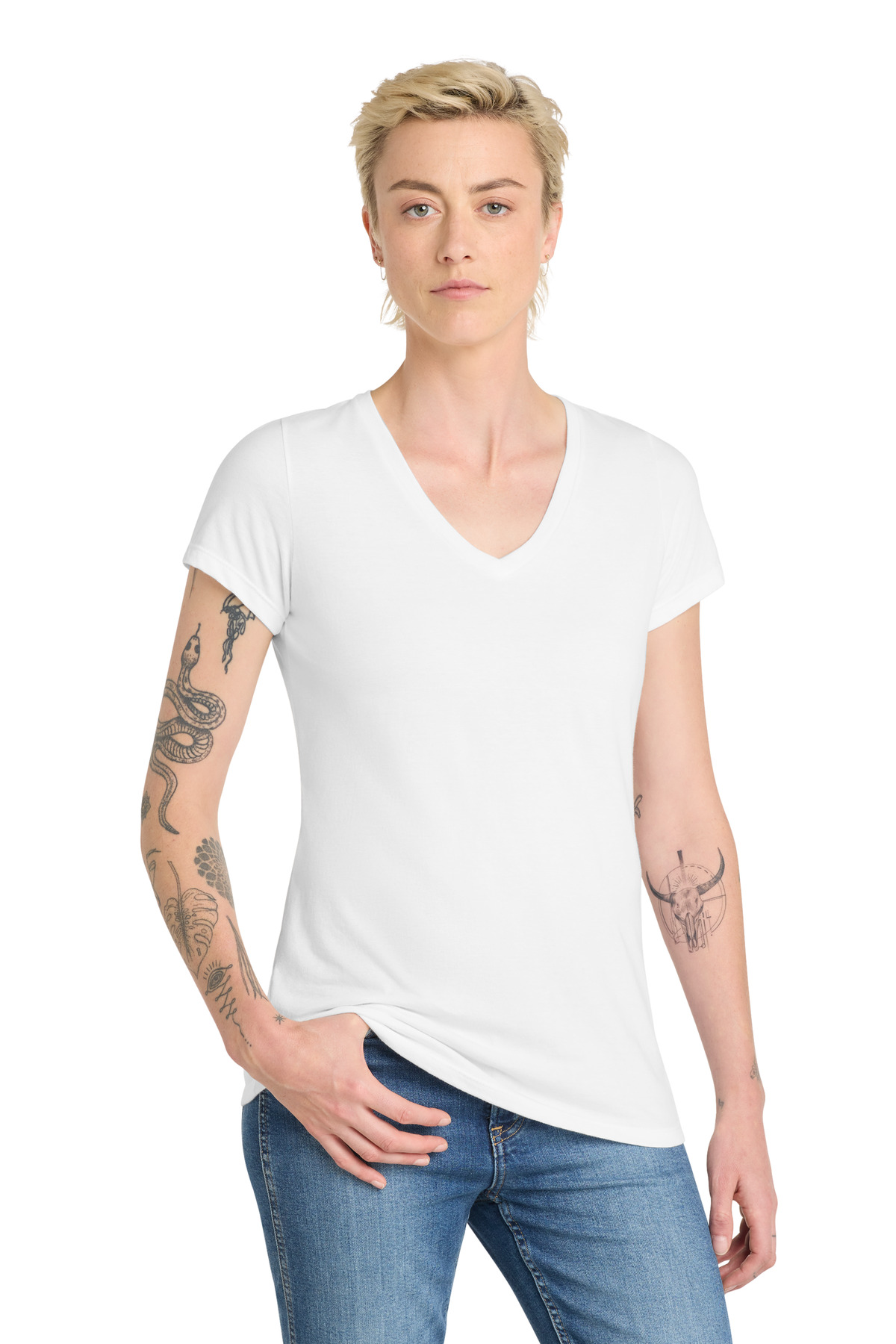 DT6503_white_model_front