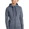 LNEA502_truenavytwist_model_front_102017