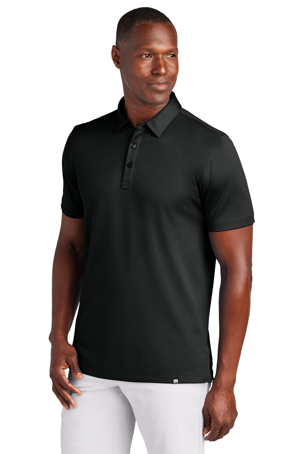 TM1MAA370_BLACK_Model_Front