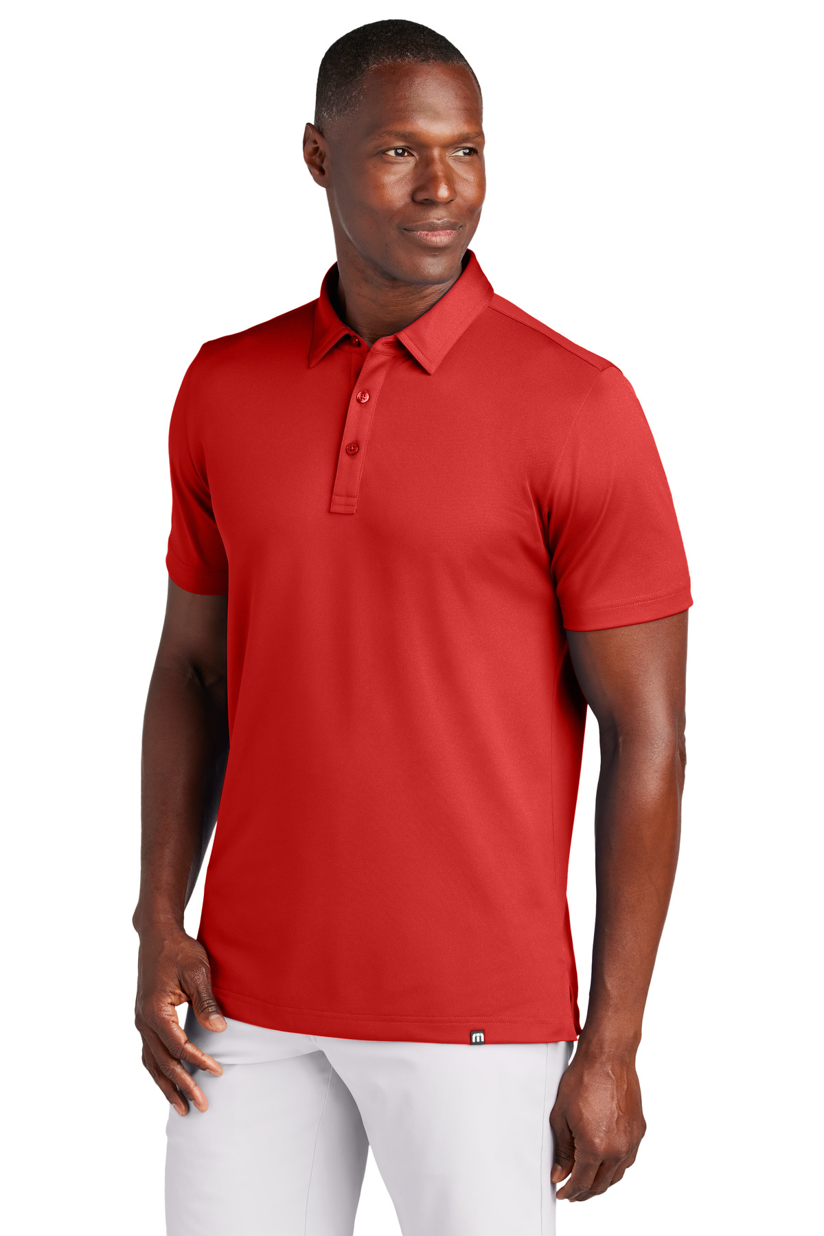 TM1MAA370_CRIMSON_Model_Front